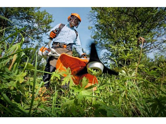 Stihl Benzine Bosmaaier Stihl FS 240 C-E