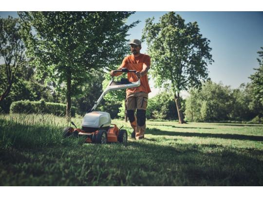 Stihl Mulchmaaier Grasmaaier Stihl RMA 7 RV