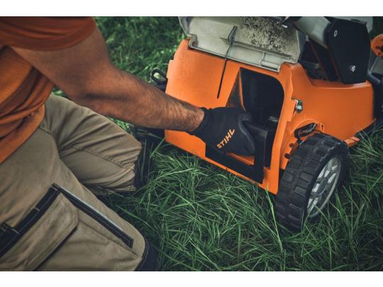 Stihl Accu Grasmaaier Stihl RMA 750 V