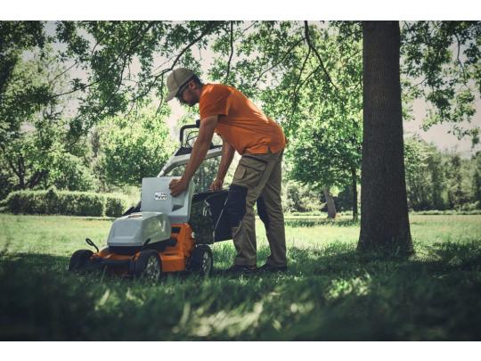 Stihl Accu Grasmaaier Stihl RMA 756 V